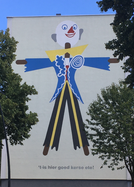 Pirke Verschiet van Eelco van den Berg op een muur in Uden